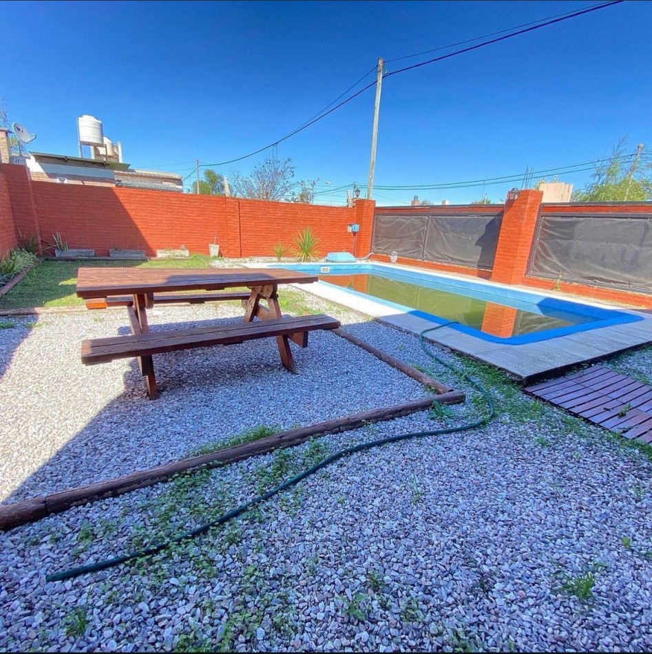 Casa 2 dormitorio - Barrio Amelia -