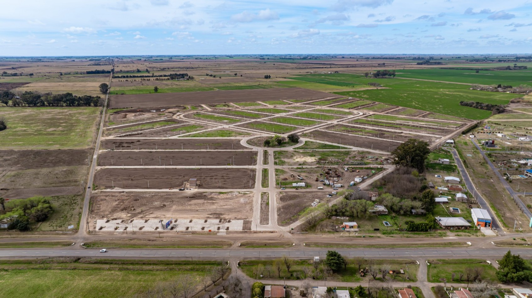 Lotes en Neander Villa Amelia