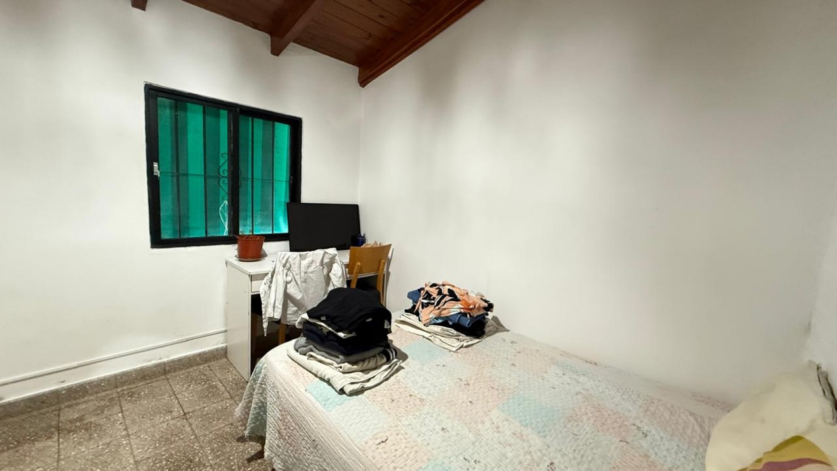 Casa con 2 Dorm. en Terreno de 450 m² en Venta en Villa Amelia