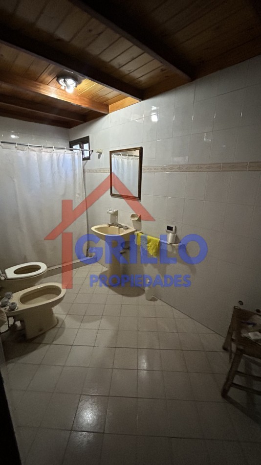 Casa 2 dormitorios C. Dominguez